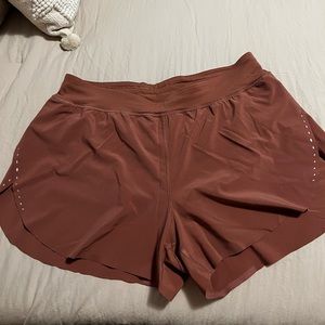 Lululemon Find Your Pace High-Rise Lined Short 3" - Mauve